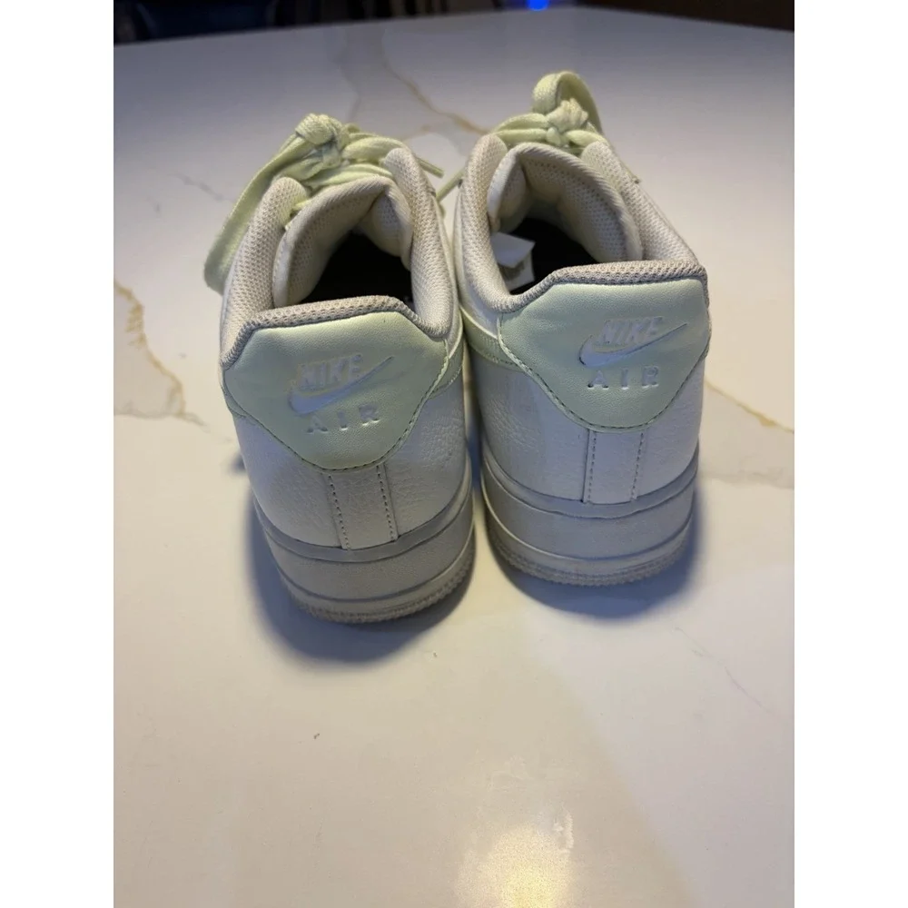 Nike Air Force 1 Low White Mint Green Sneakers Women's US 9